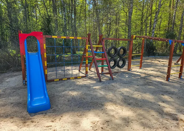 Bursztynowa Osada Jaktstuga *